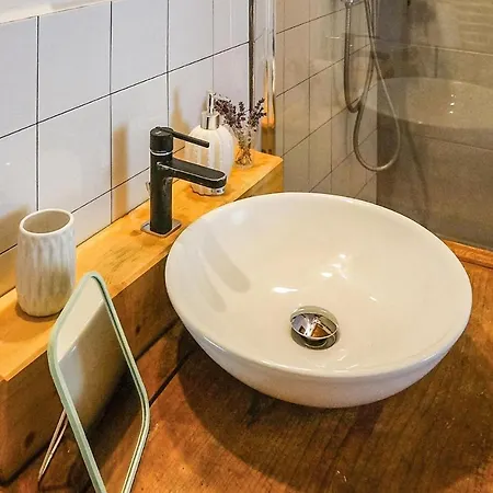 Nice In W/ Wifi And 2 Bedrooms Apartman *