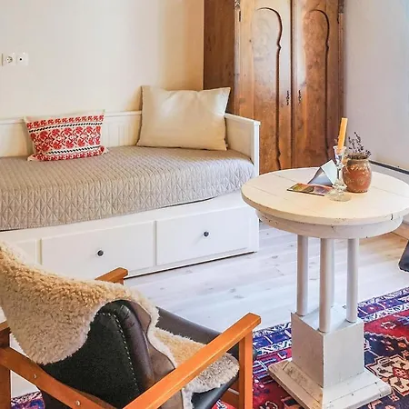 Nice In W/ Wifi And 2 Bedrooms Apartman