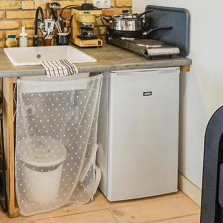 Apartman Nice In W/ Wifi And 2 Bedrooms Mindszentkálla